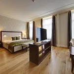 Kleiner Rosengarten Hotel 4*